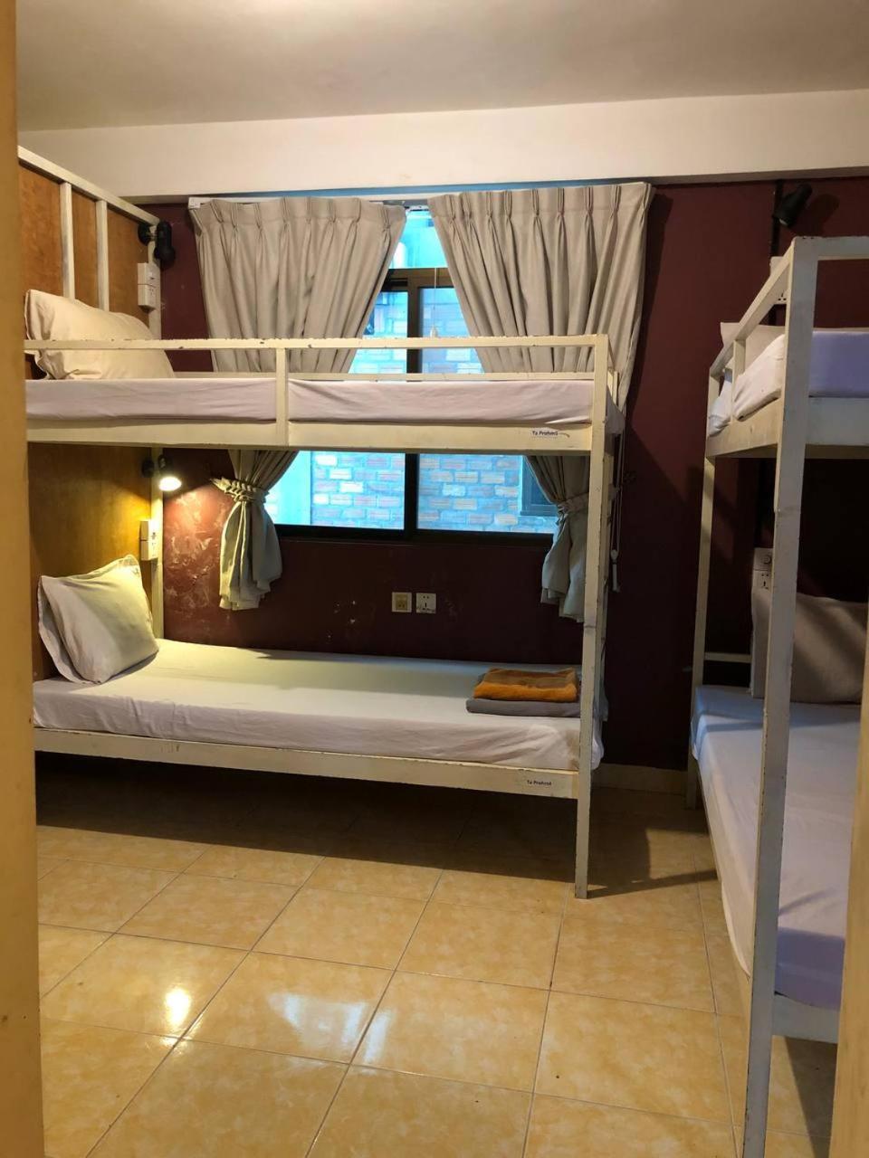 Naga Angkor Hostel Сиемрип Экстерьер фото