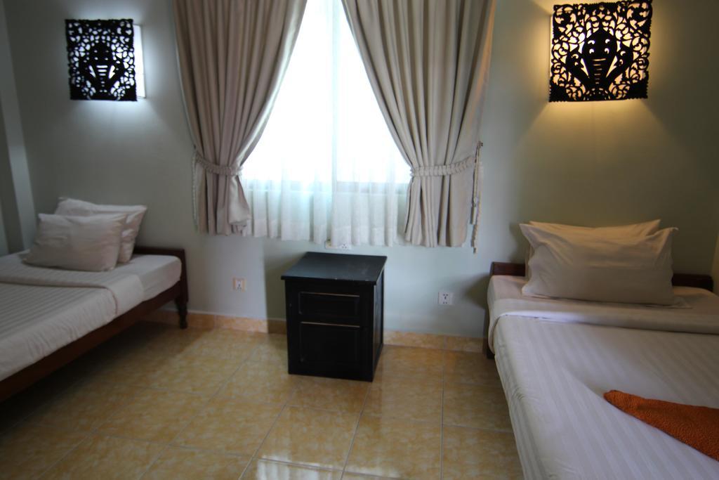 Naga Angkor Hostel Сиемрип Экстерьер фото