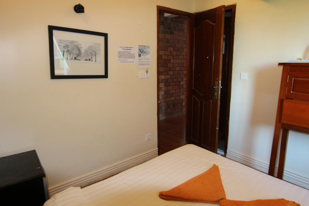 Naga Angkor Hostel Сиемрип Экстерьер фото