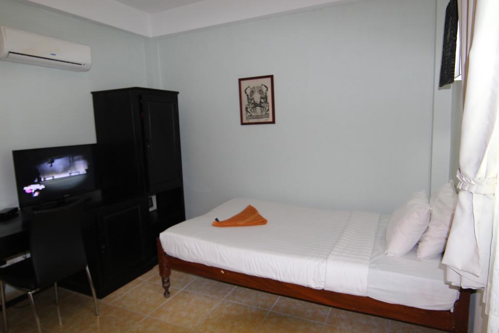 Naga Angkor Hostel Сиемрип Экстерьер фото
