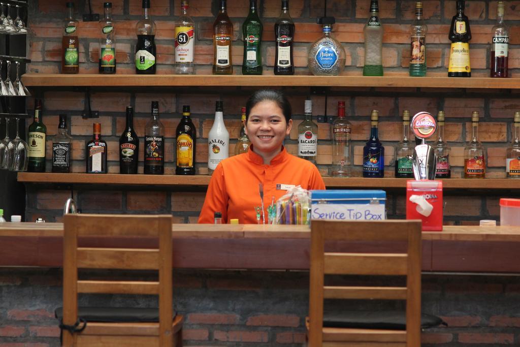 Naga Angkor Hostel Сиемрип Экстерьер фото