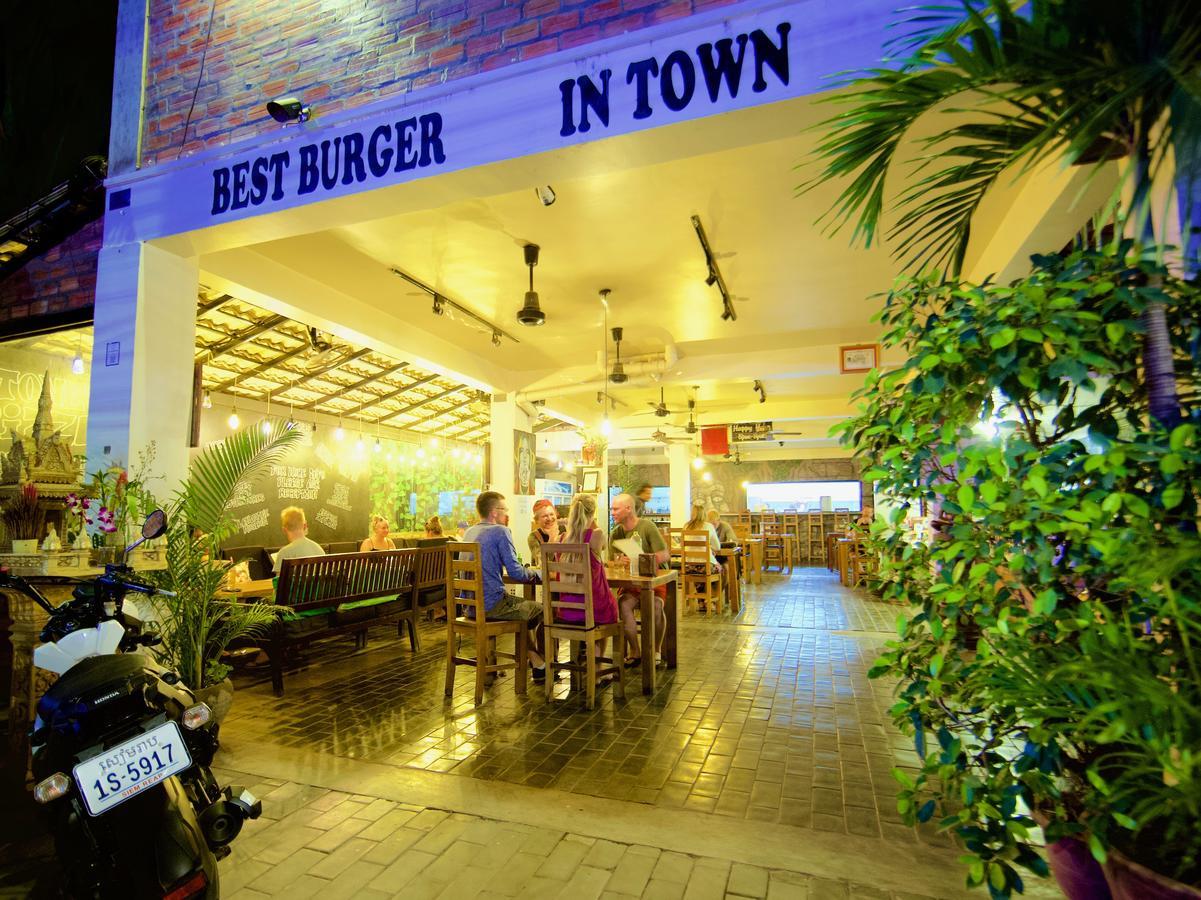 Naga Angkor Hostel Сиемрип Экстерьер фото
