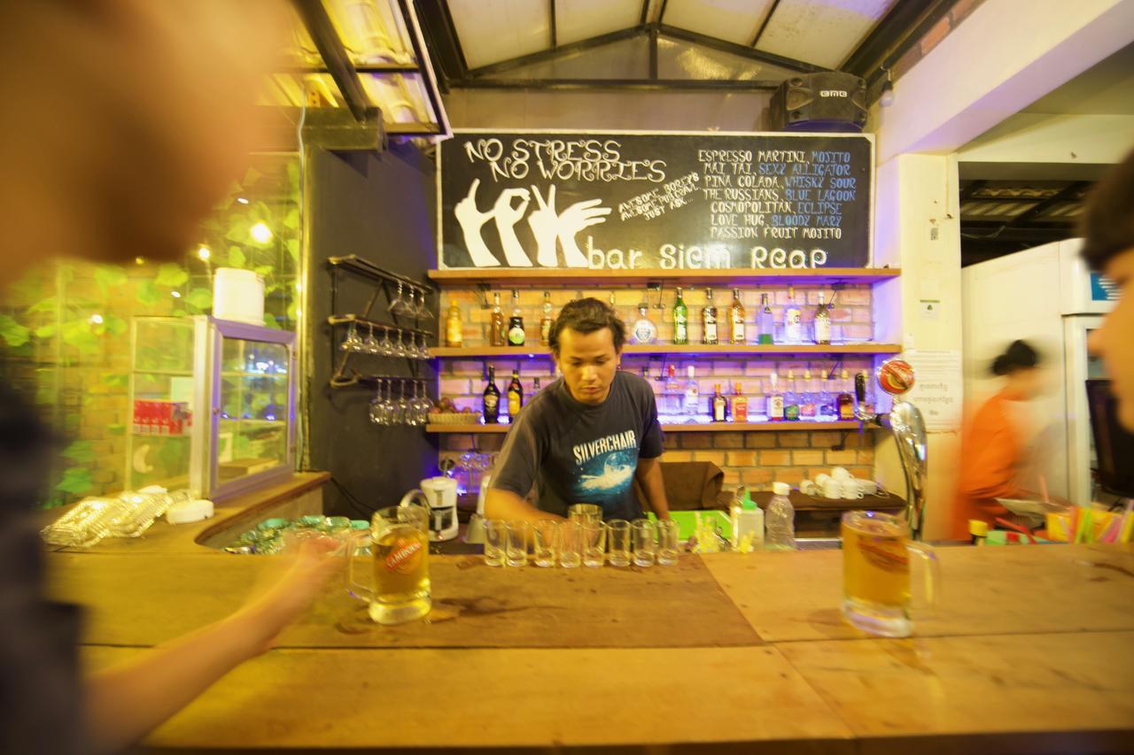 Naga Angkor Hostel Сиемрип Экстерьер фото